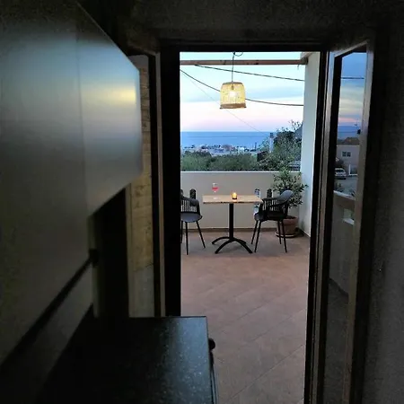 Giodriana Cozy Agia Marina (Crete)